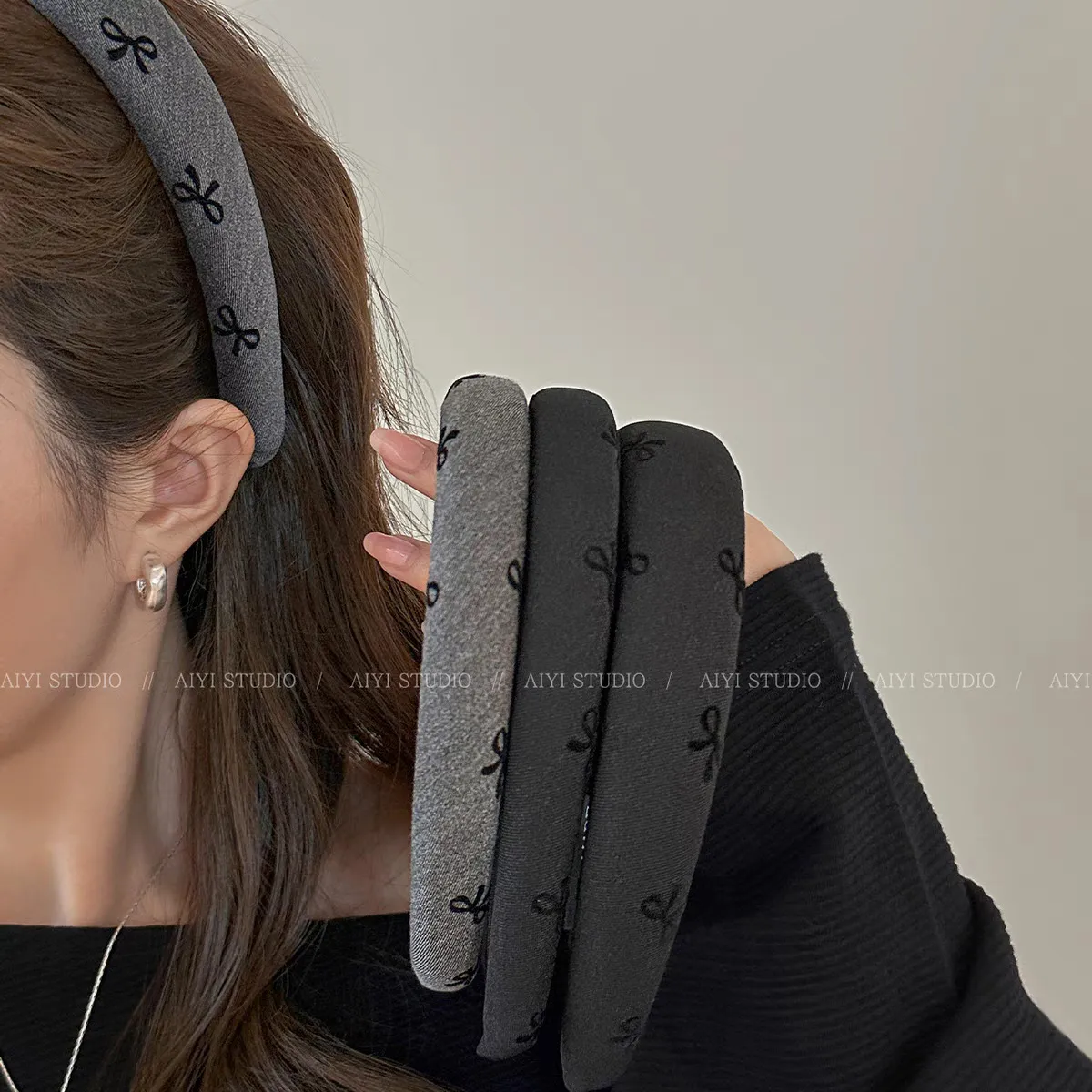 Minimalist Grey Bow Headband for Women – Premium Chic Fashion Hair Hoop, Stylish Skincare Spa Hair Clips & Trendy Hair Tying Accessories